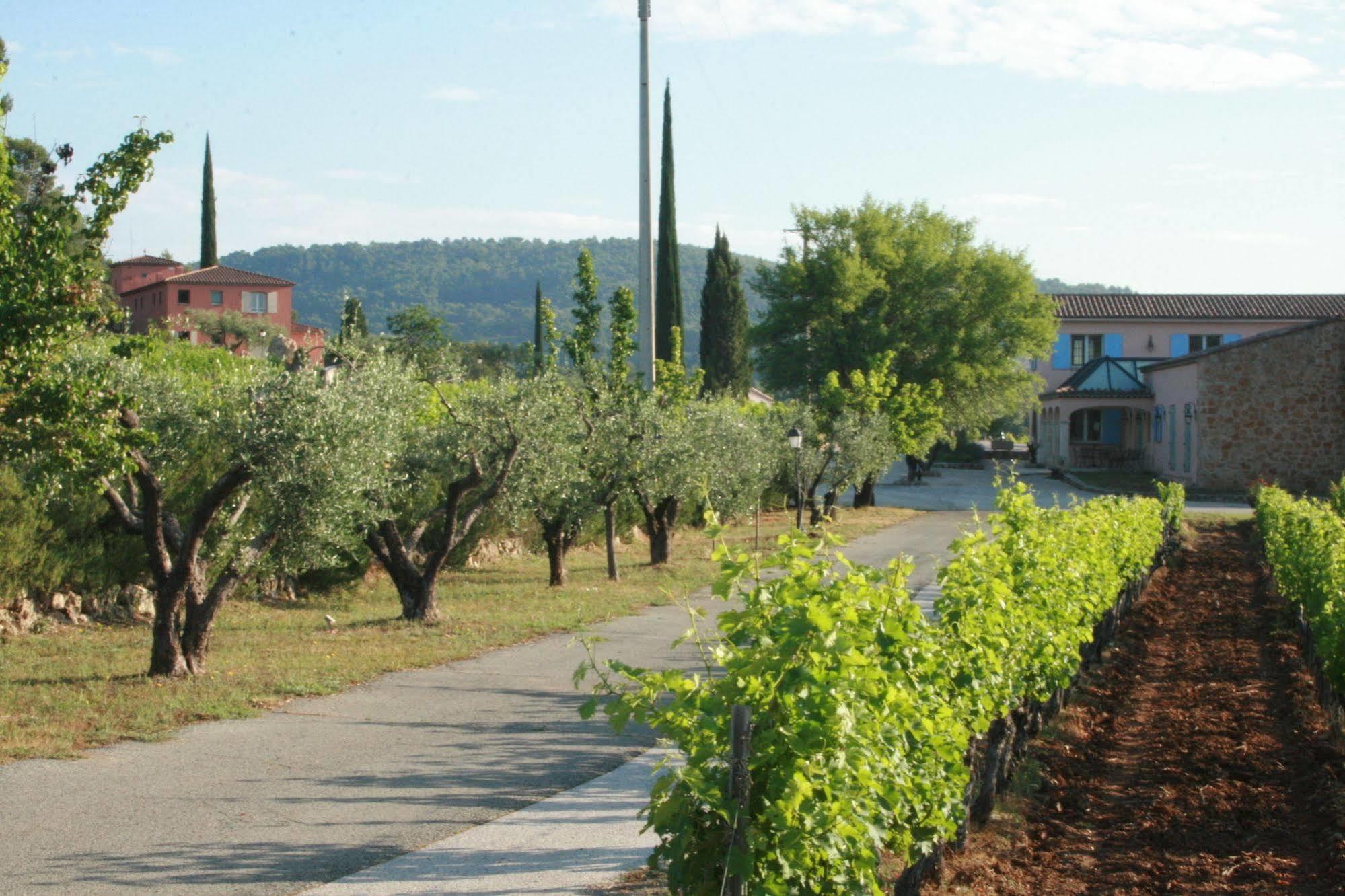 Domaine Rabiega Hotel Flayosc Exterior photo